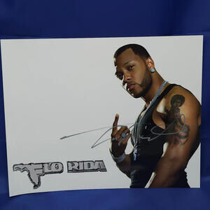 Flo Rida Signed Autographed 8x10 Photo JG Autographs COA